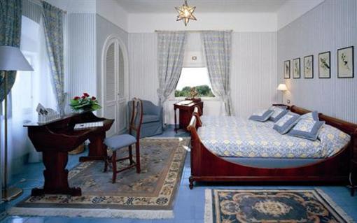фото отеля Augustus Hotel & Resort