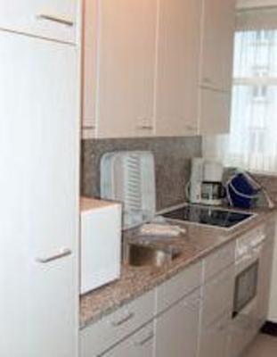 фото отеля EMA House Serviced Apartment Florastr. 26