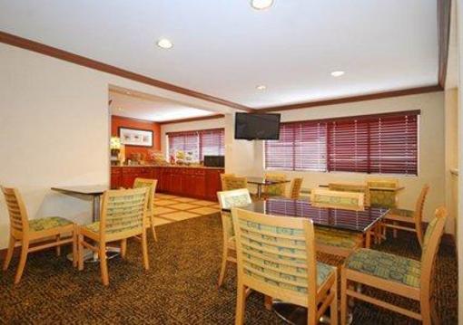 фото отеля Quality Inn & Suites Southlake