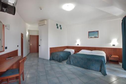 фото отеля Hotel Milano San Salvo
