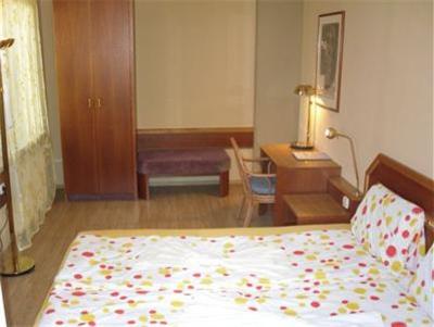 фото отеля Hotel-Restaurant Zur Rose