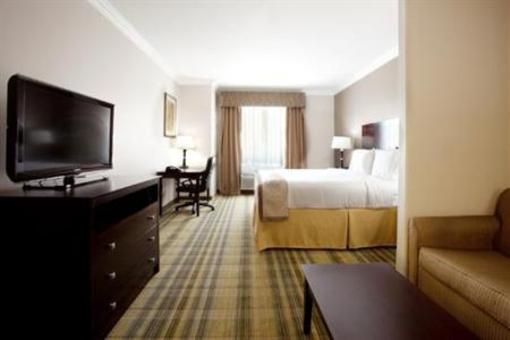 фото отеля Holiday Inn Express Hotel & Suites Galliano