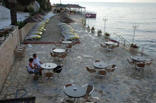 фото отеля Marti Beach Hotel