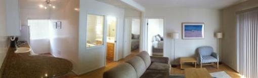 фото отеля Sea View Inn at the Beach