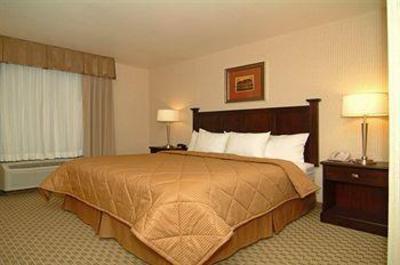фото отеля Comfort Inn & Suites Henderson
