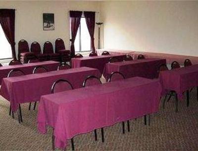 фото отеля Quality Inn & Suites Lees Summit