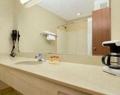 фото отеля Days Inn Colorado Springs Airport