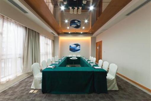фото отеля Holiday Inn Express Chongqing Jinxiucheng