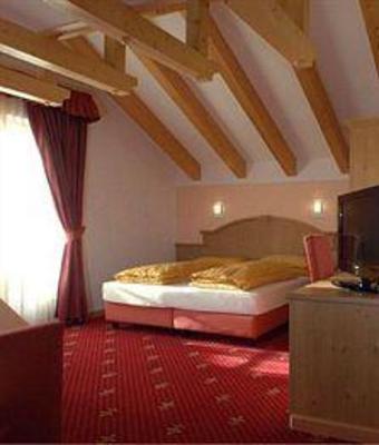 фото отеля Post Hotel Scoiattolo