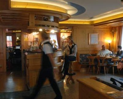 фото отеля Post Hotel Scoiattolo