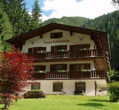 фото отеля Haus Kotschach Apartments Bad Gastein