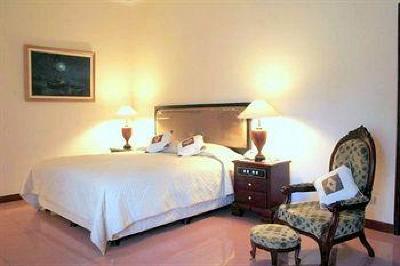 фото отеля The Oxalis Regency Hotel