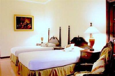 фото отеля The Oxalis Regency Hotel