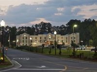 Best Western Plus Richmond Hill Inn