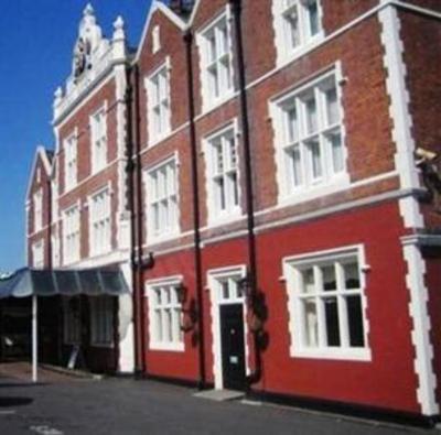 фото отеля Crewe Arms Hotel