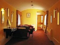 Crewe Arms Hotel