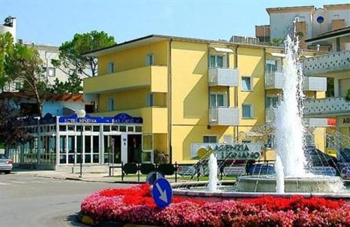 фото отеля Hotel Minerva Lignano Sabbiadoro