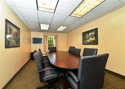 фото отеля Quality Inn Goldsboro