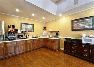 фото отеля Quality Inn Goldsboro