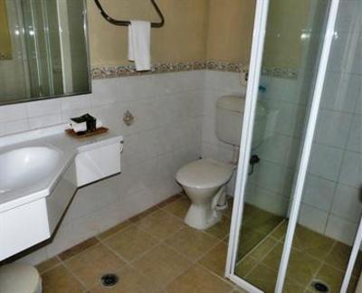 фото отеля Cootamundra Gardens Motor Inn