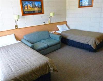 фото отеля Cootamundra Gardens Motor Inn