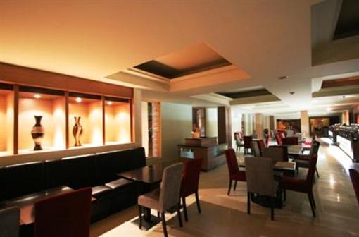 фото отеля Dafam Hotel Cilacap