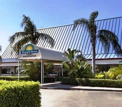 фото отеля Days Inn West Palm Beach - Airport North