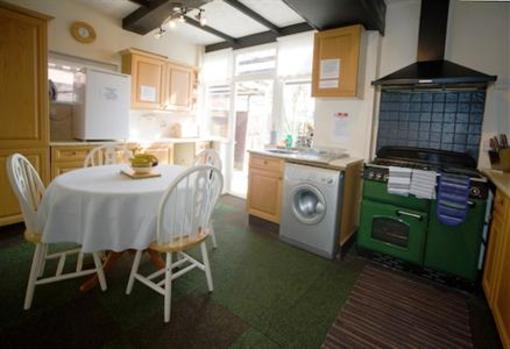 фото отеля James Guest House