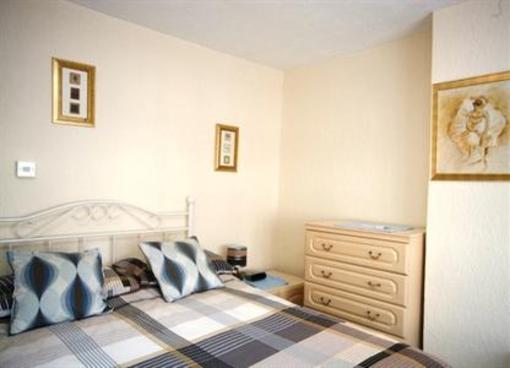 фото отеля James Guest House