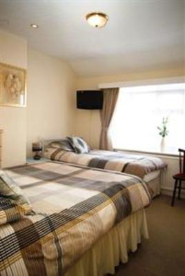 фото отеля James Guest House