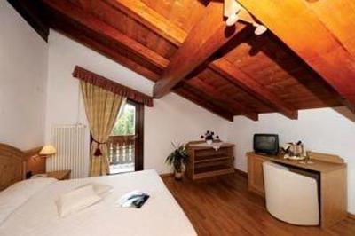 фото отеля Golf Hotel Folgaria