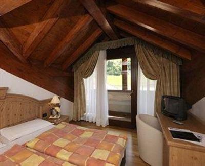 фото отеля Golf Hotel Folgaria