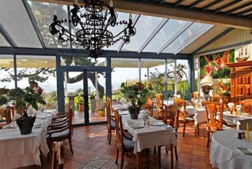 фото отеля Hotel Restaurant Le Bellevue
