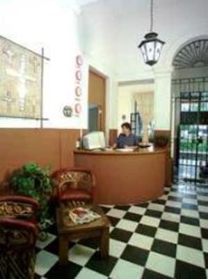 фото отеля Hostal De Maria Guadalajara