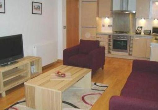 фото отеля College Apartments Glasgow