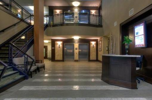 фото отеля Staybridge Suites Hamilton Downtown