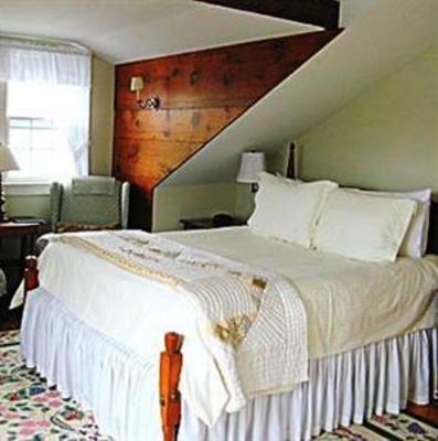 фото отеля Brass Lantern Inn