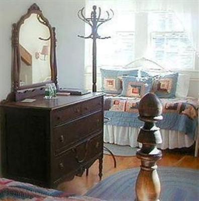 фото отеля Brass Lantern Inn
