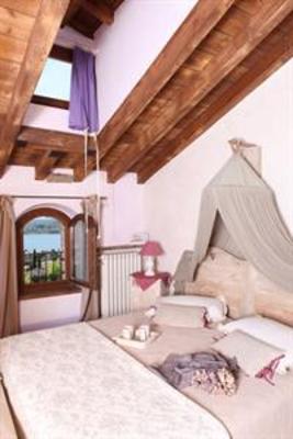 фото отеля Premignaga Country House & Resort Gardone Riviera