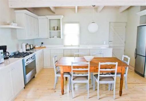 фото отеля Strandloper Sea Villas Paternoster