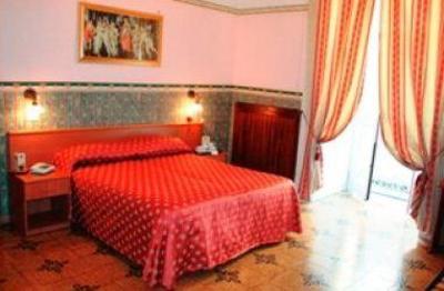 фото отеля Hotel Des Artistes Naples