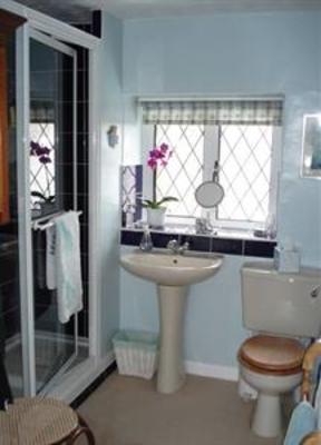 фото отеля Farndon Thatch B&B