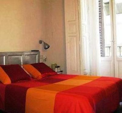 фото отеля Hostal Casa Chueca Madrid