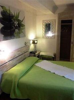 фото отеля Auberge Provencale Saint-Raphael