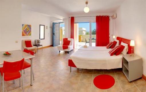 фото отеля Glyfa Corfu Apartments