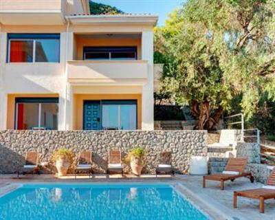 фото отеля Glyfa Corfu Apartments