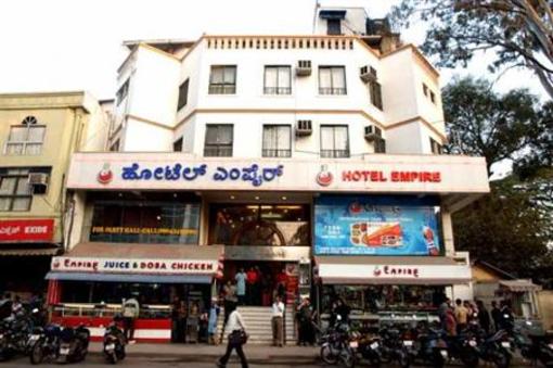 фото отеля Hotel Empire Central Street Bangalore