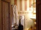 фото отеля Les Hautes Bruyeres Bed & Breakfast Ecully