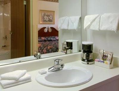 фото отеля Econo Lodge Inn & Suites O'Fallon