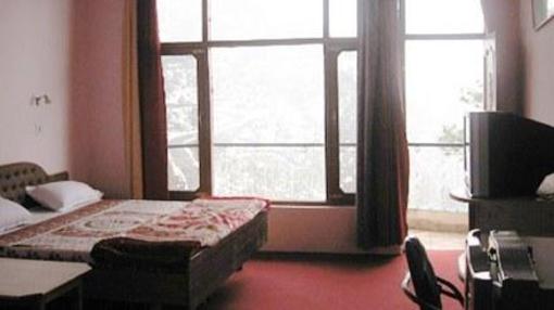 фото отеля Hotel Valley View Crest Dharamshala